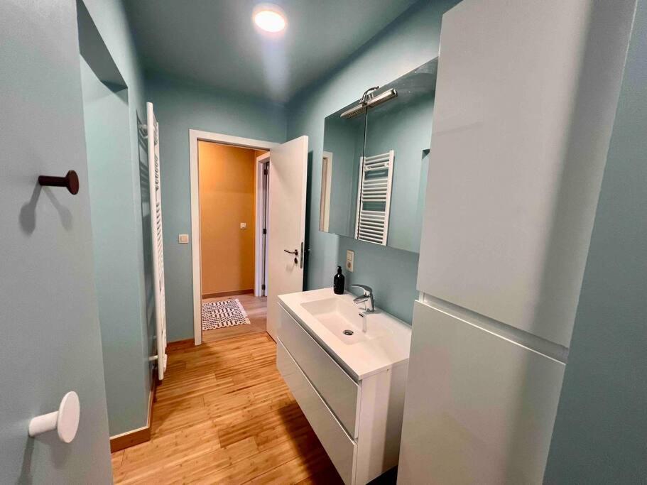 דירות לייז' Le Retro Chic - Grand Duplex Pour 6 Dans Le Centre מראה חיצוני תמונה